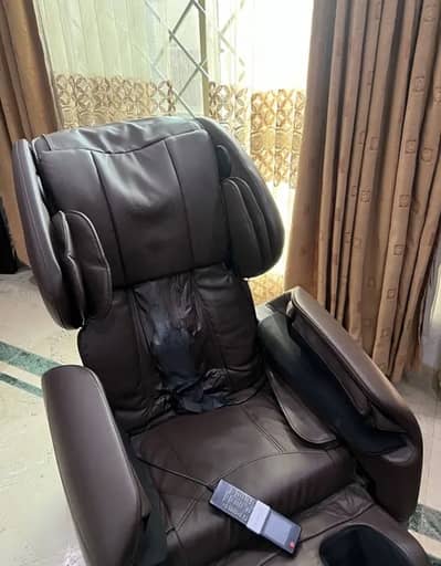 Massage chair - JC Buckman TMC 120 fully working