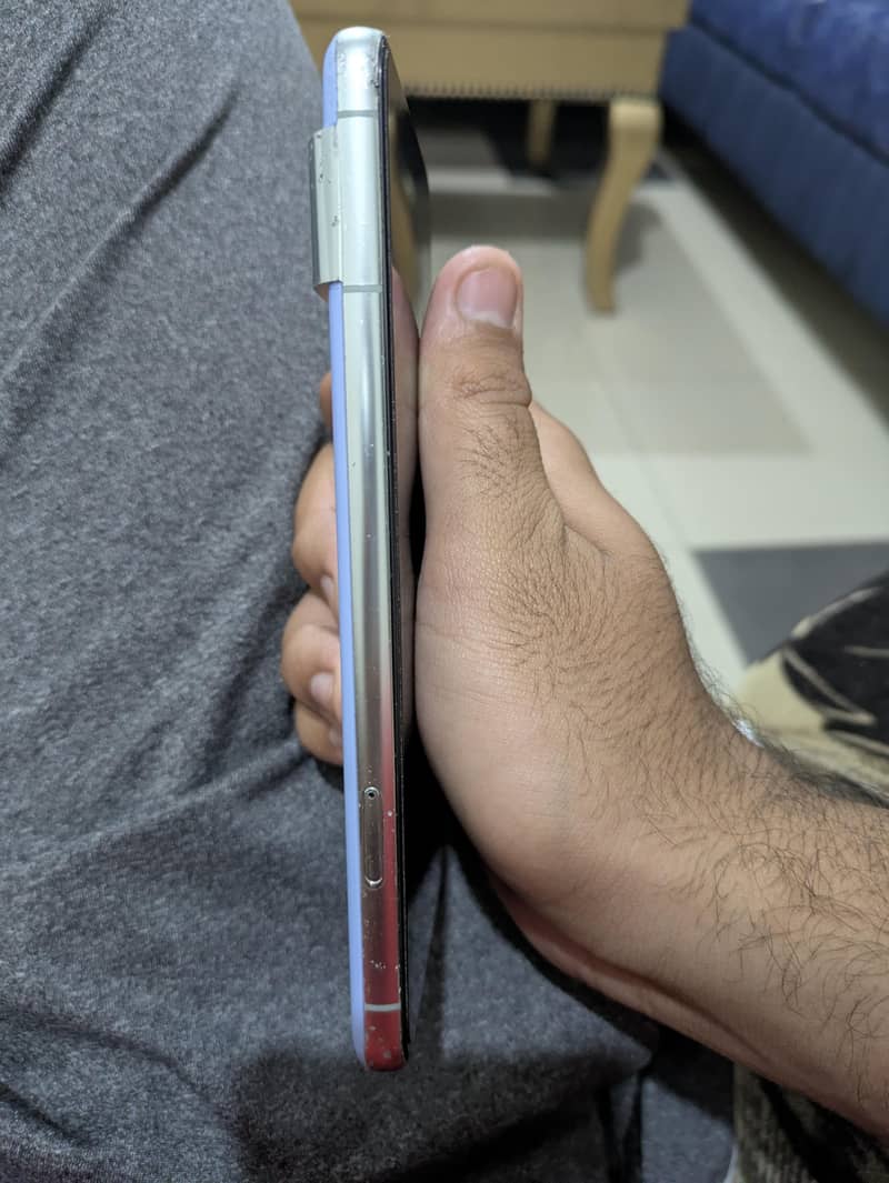 GOOGLE PIXEL 8 PRO 6