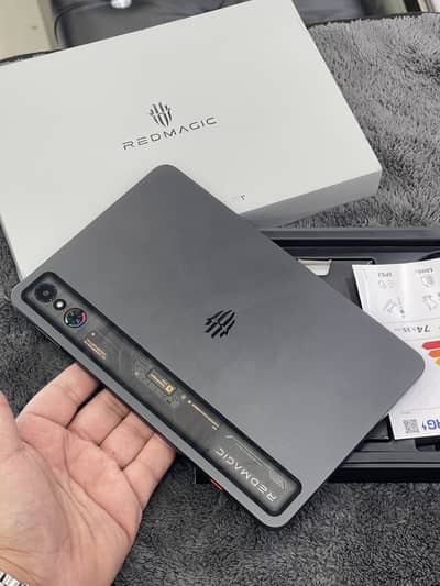 Red magic tablet, Astra Gaming Tablet, 12+12 /256GB with box