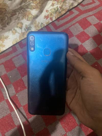 Infinix hot 8 lite