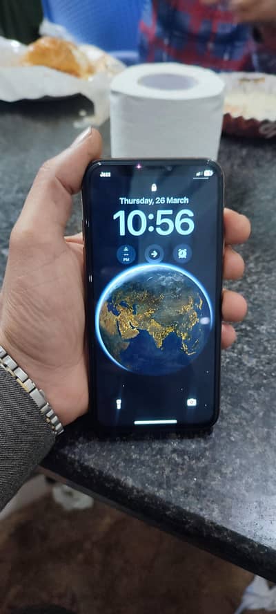 iPhone XS 64GB - PTA Approved - 10/10 Condition