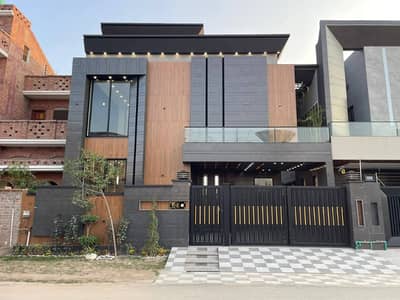 10 Marla Luxury House for Sale Royal Orchard, Multan
