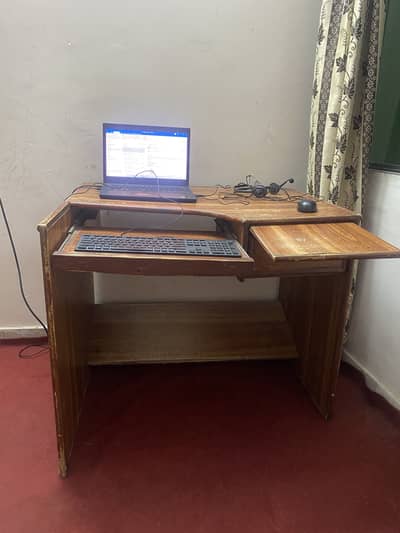 Workstation table for sale