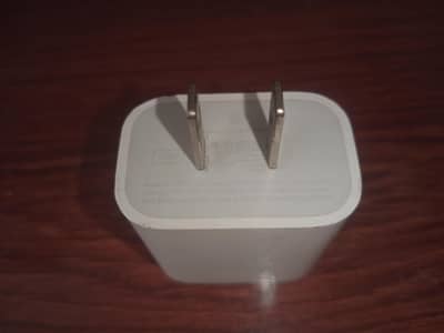 Iphone 20W original charger