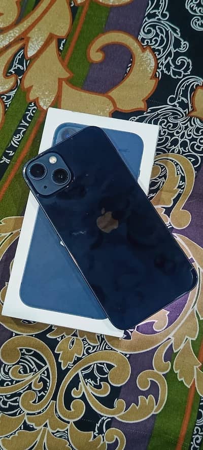 Iphone 13 ( brand new unused )