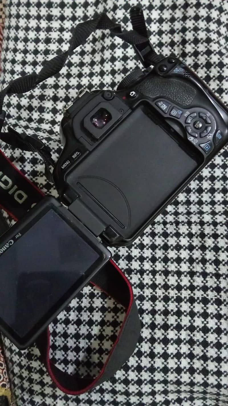 Canon EOS 600D DSLR 1