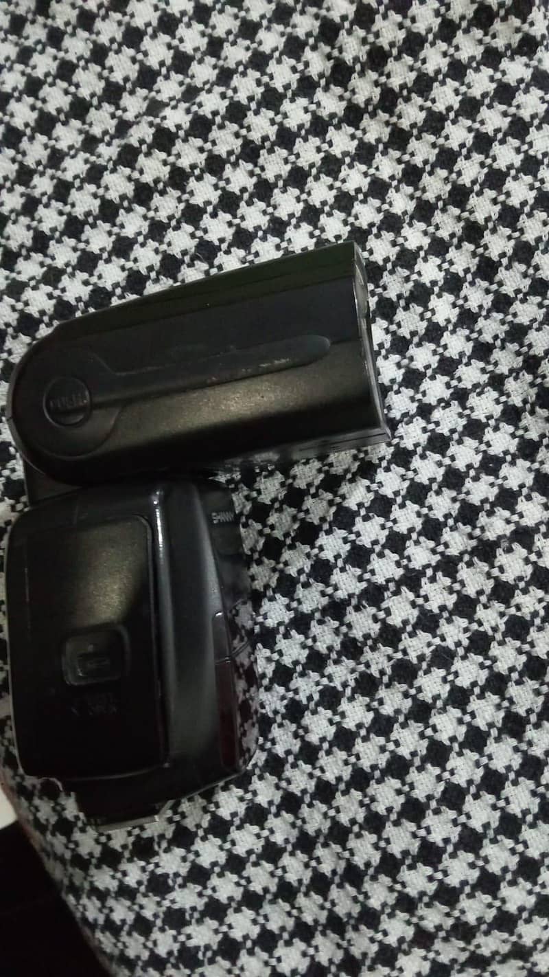 Canon EOS 600D DSLR 5