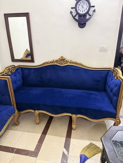 Complete blue sofa set