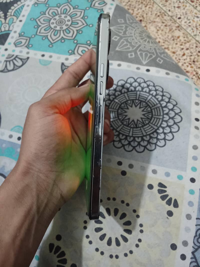 camon 20 pro 5