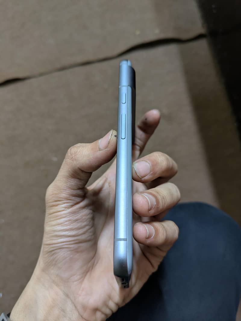 GOOGLE PIXEL 8 2