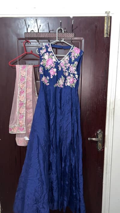 Ethnic 2 piece size extra small to small