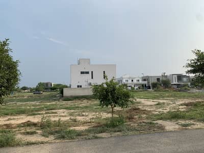 1 Kanal Prime Location Plot Direct Approach To Main Road On Investor Rate