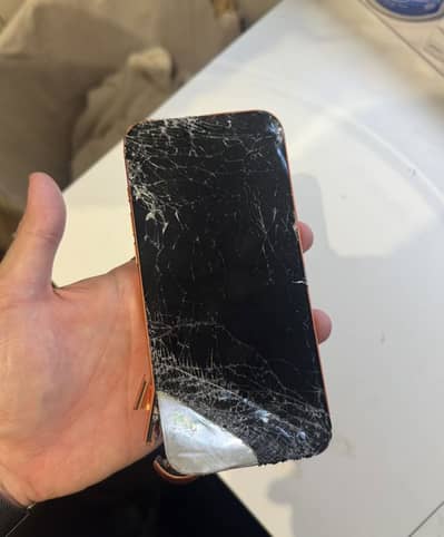 IPHONE 17 pro max damage or broken