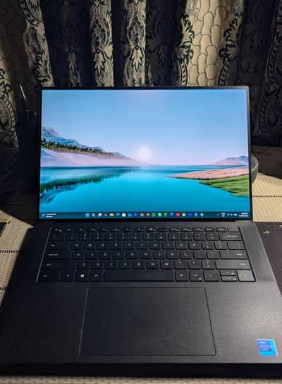 Dell Precision 5560 | i7-11850H | 32GB | 1TB NVMe | Like New