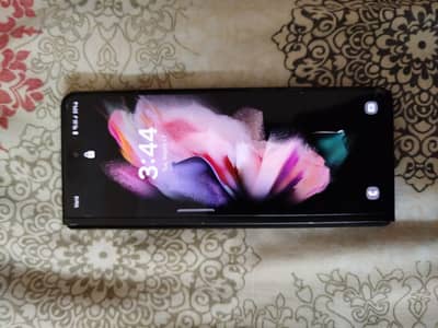Samsung Galaxy Z Fold 3 | Read Description