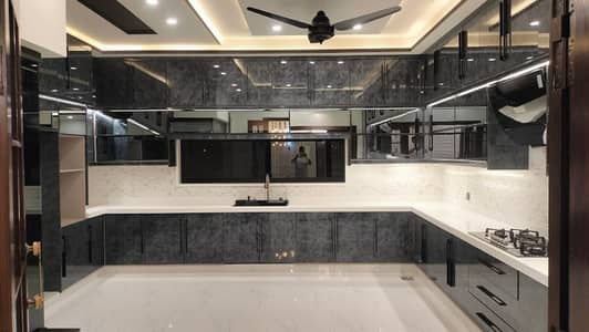 15 Marhla Uper portion available for rent near UCP university on the main kahynb e jenha rood out class location ready to shift 1 kanl type master bed rooms atach bath fully renovated 1 car parking space available