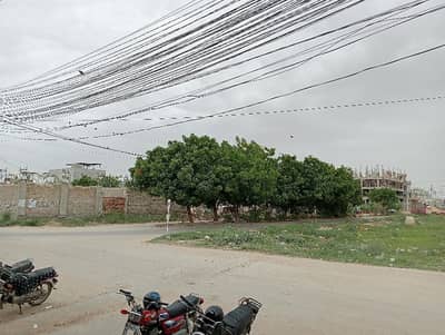 TRANSFER PLOT 400 SQ YARD SAADI GARDEN BLOCK 2