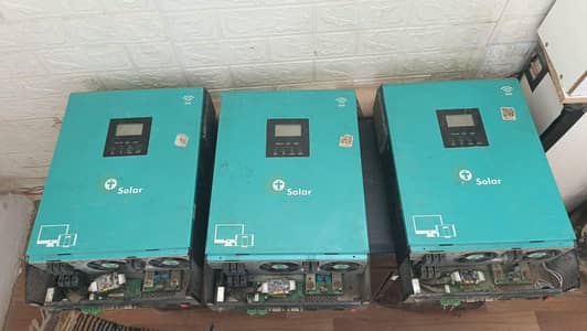 tesla on grid hybriid inverter 5.5 kw . never repaired . 3pcs with wifi