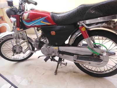 Honda cd70 2010