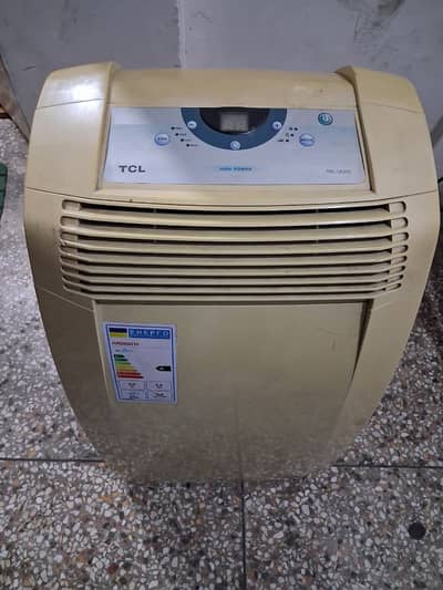 Tcl 1 ton portable Ac