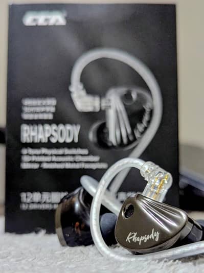 IEM -  CCA Rhapsody (12-Driver Hybrid) with Mic (New)