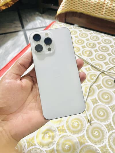 iPhone 15 pro max pta approved white clor