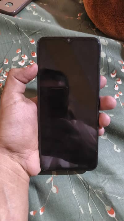 Infinix hot 8 4/64