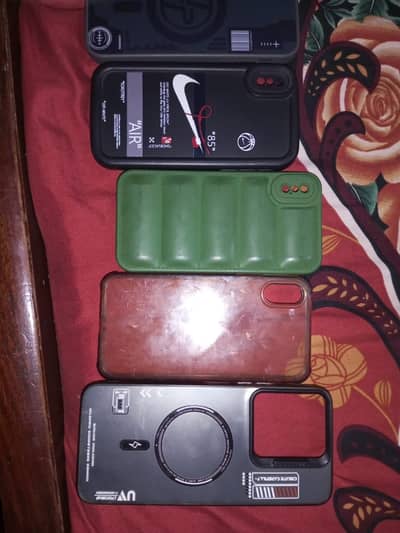 Iphone xs/iphone x or xr cover avaliable one redmi cover
