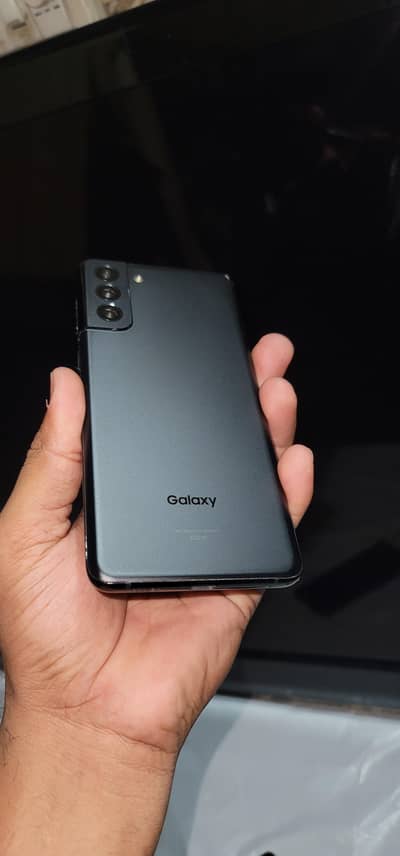 Samsung S21 plus 5g 8Gb 256Gb Urgent Sale only phone