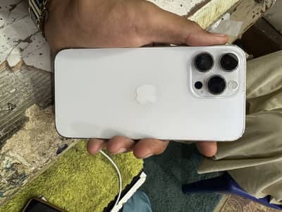 I phone 14 pro max jv