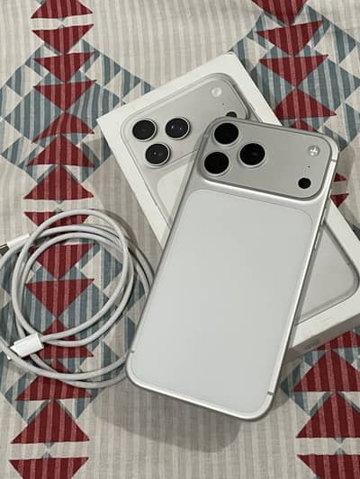 iPhone 17promax 256(silver) 11 month warranty brand new