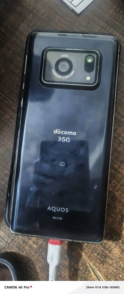 sharp Aquos r6  5g