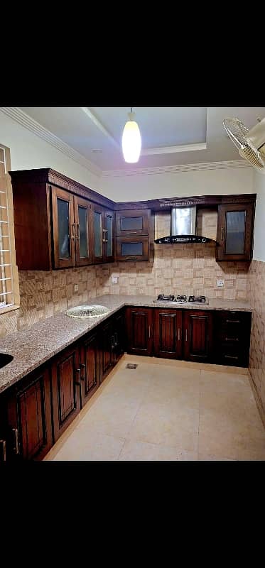 35x70 10 Marla House for Sale G-13/3