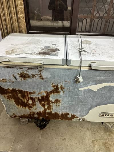 Dawlance  frezer hai