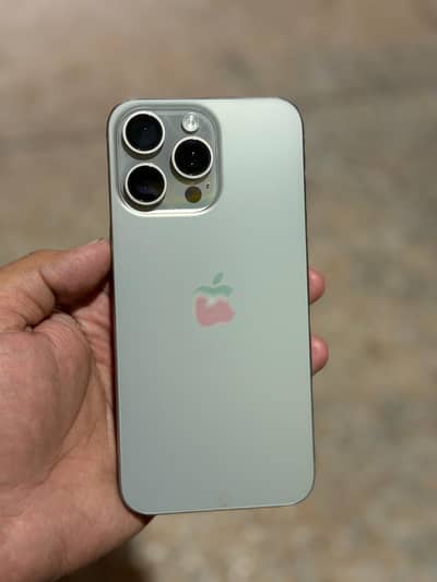 15 Pro Max 256gb 92% BH 2 Months Sim Time All Ok