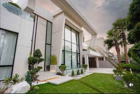 3 Kanal Mazhar Munir Design House Full Basement Full Furnished For Sale