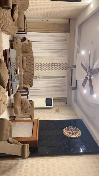 NEED A SOCIAL MEDIA MARKETING MANAGER.