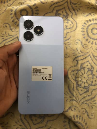 Realme note 50