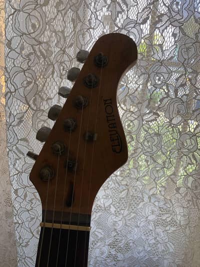Electric guitar (Elevation)