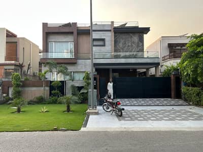 1 Kanal Modren House For Sale In DHA Phase 5