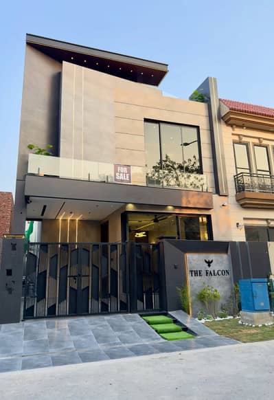 5-MARLA BRAND NEW BUNGALOW IS AVAILABLE FOR SALE IN THE BEST BLOCK OF PHASE 9 TOWN DHA LAHORE.