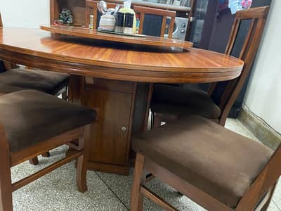 Dining Table With Center Moving Top Along With 6 Chairs
