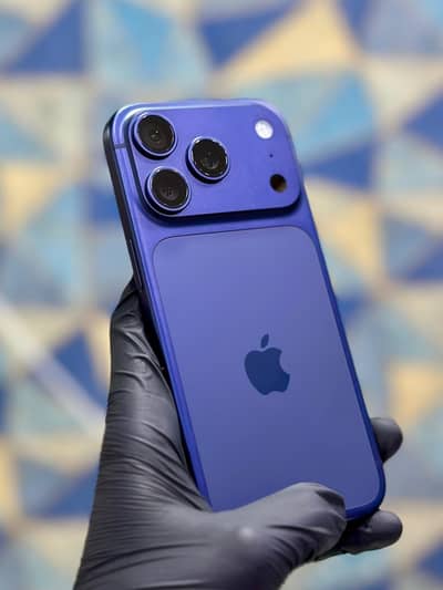 Brand New Iphone 17 Pro 256Gb Deep Blue Non pta Zero Cycle Full warran