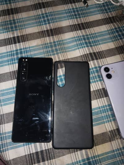 dad teach glass break and ic problem  Sony Xperia 1 mark 2