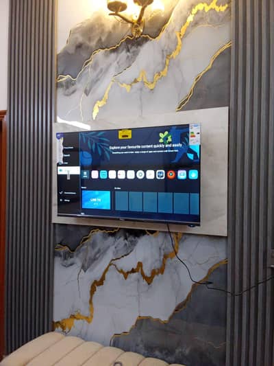 Samsung 32 inch QLED smart 4k google os 3 year Warranty