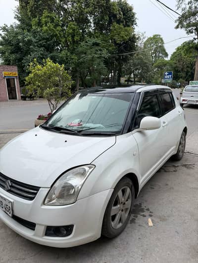 Suzuki Swift 2015 mint condition