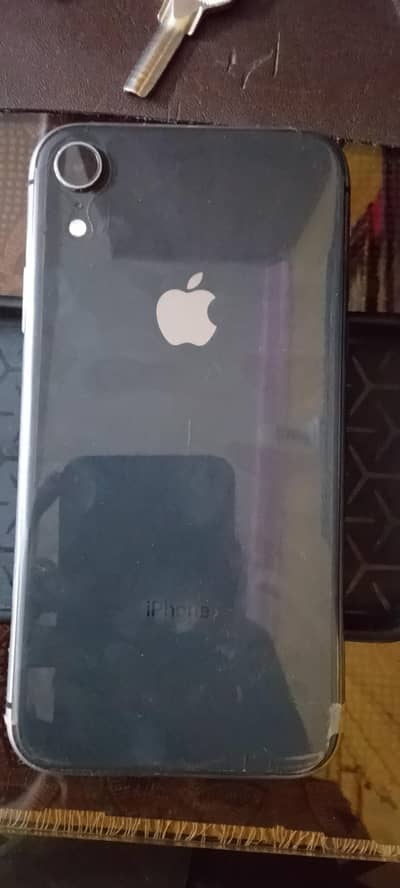 iPhone XR 128 GB. non pta bypass