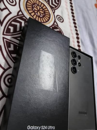 s24 ULTRA WITH BOX N COMPLETE ACCESSORIES (LIKE NEW)