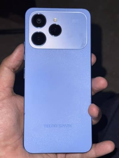 Tecnoo Spark 40 with Box and all accessories 10/10 condition