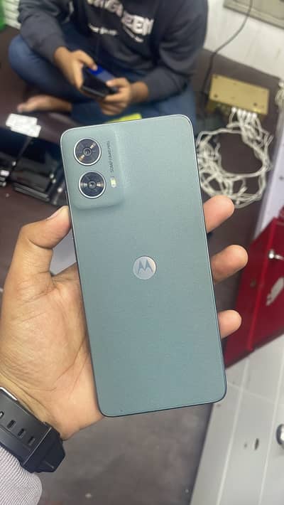 Motorola Moto G (2024)